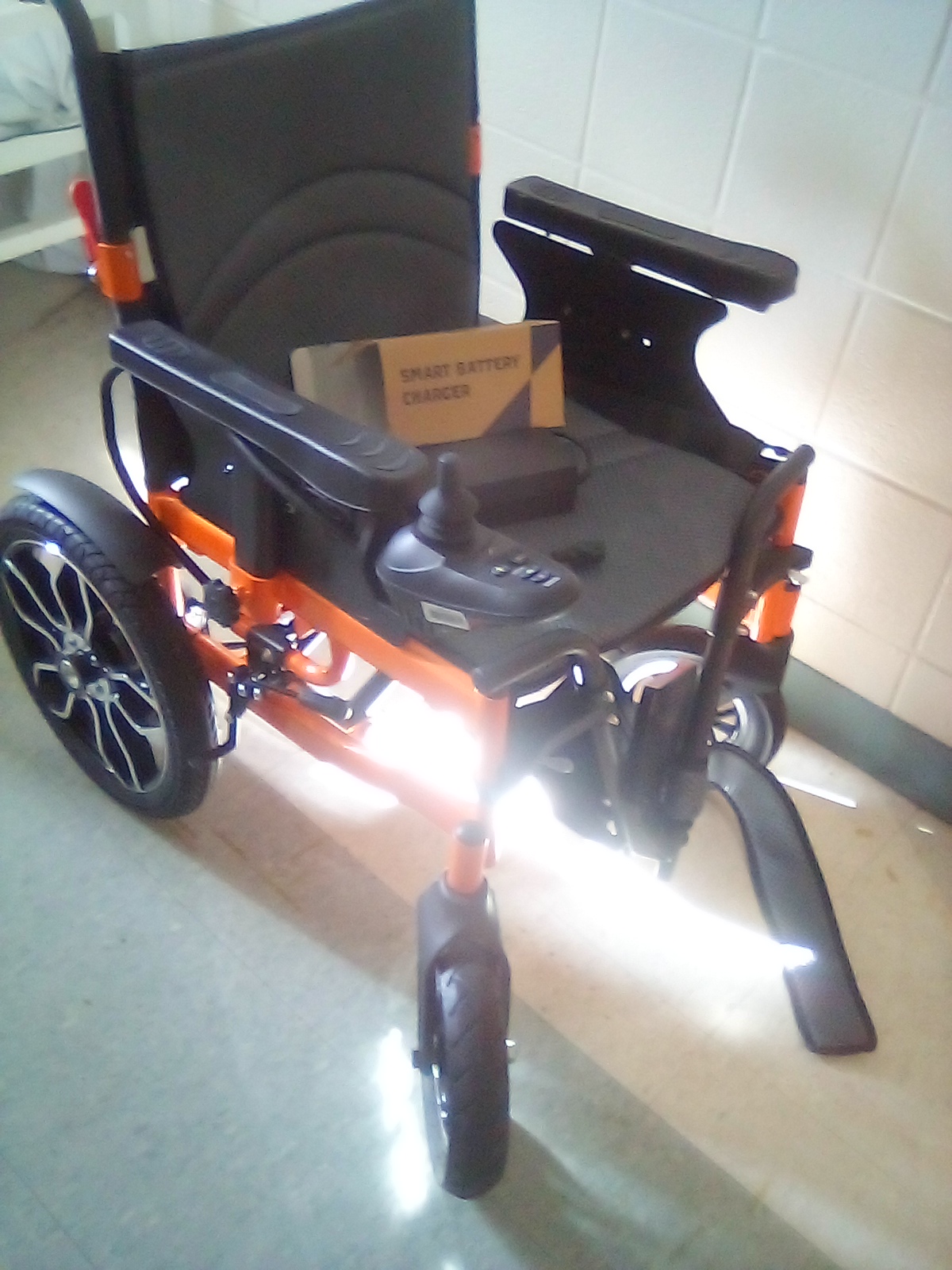 Electric wheelchair