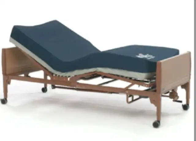 IVC Invacare Full-Electric Med