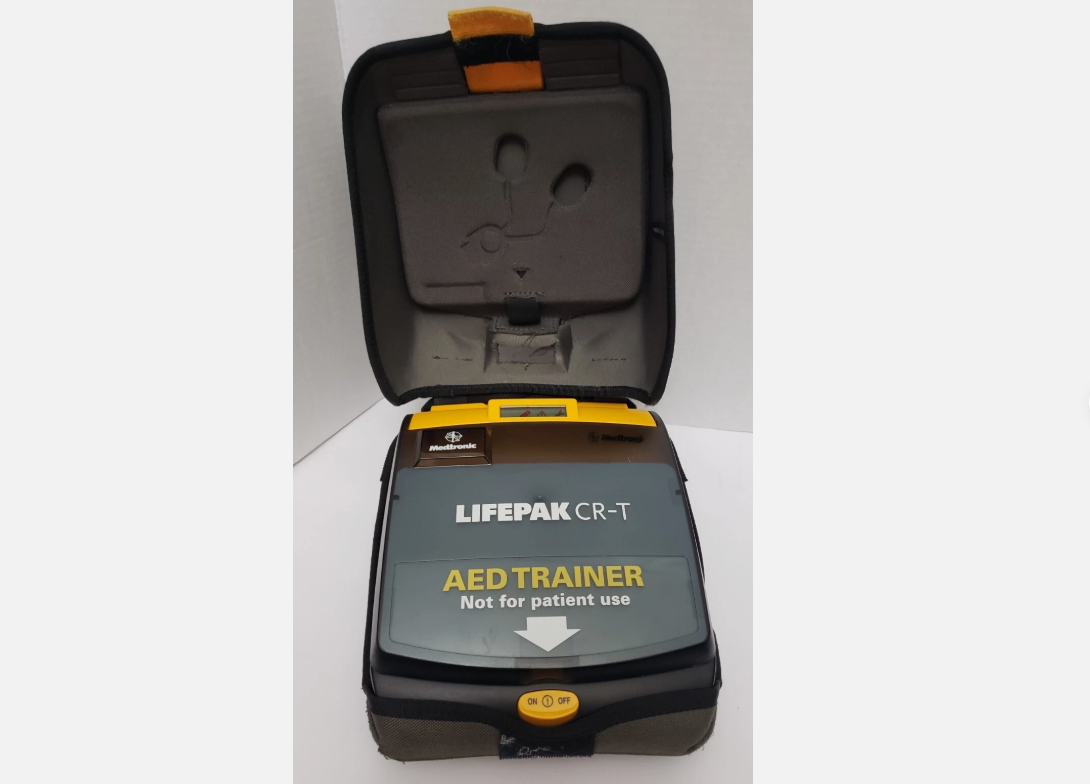 LIFEPAK CR-T AED Trainer Cardio Defibrillator with Case Medtronic