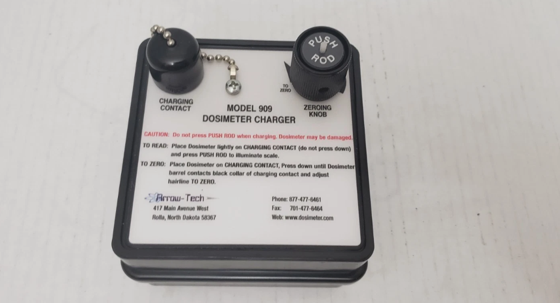 Arrow-Tech 909B Dosimeter Charger