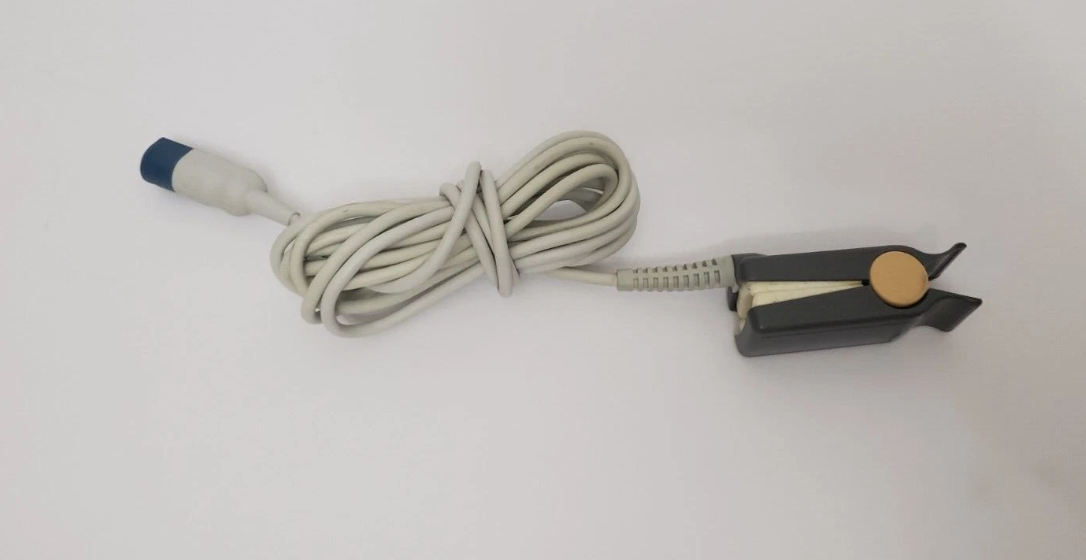 Philips M1196A Adult Clip SpO2 Reusable Sensor