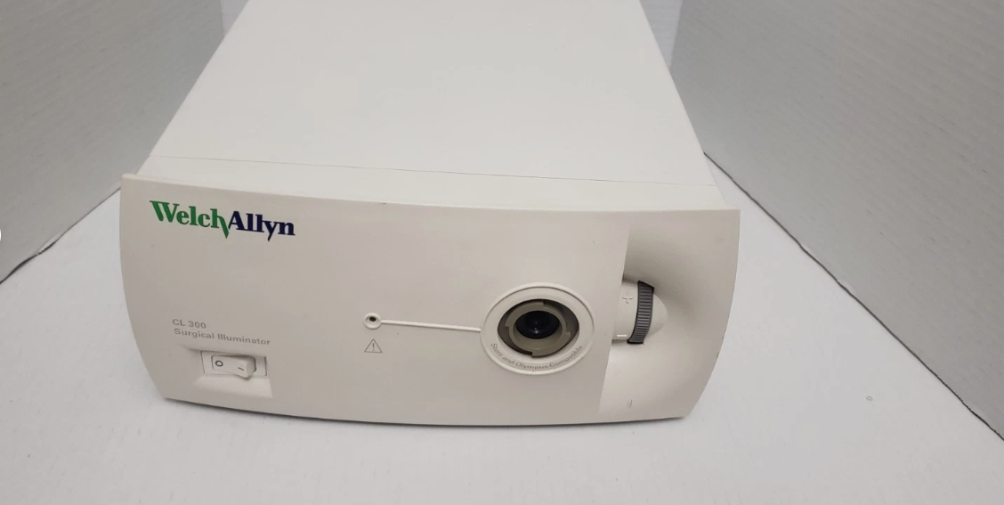 Welch Allyn CL-300 Surgical Illuminator Light Source