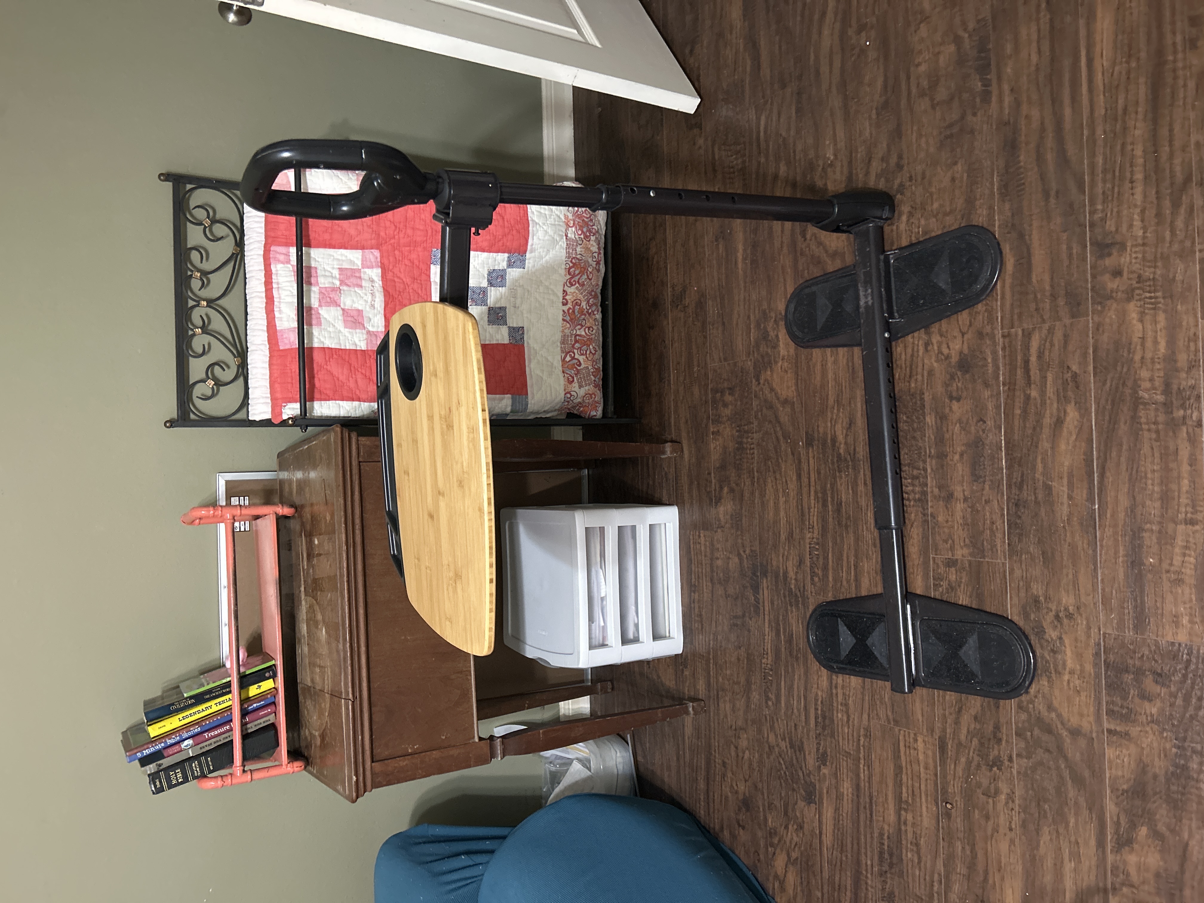 Adjustable Swivel Bamboo Tray Table
