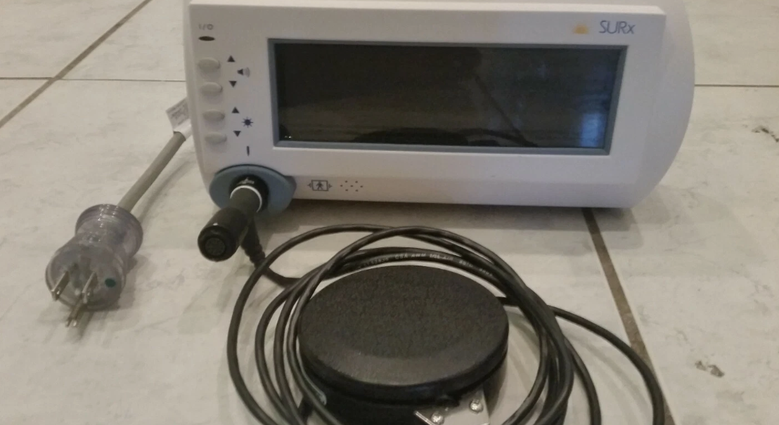 SurX RFGEN2501 Radio Frequency Generator with foot pedal