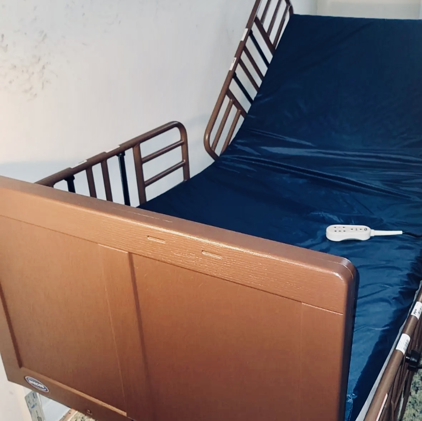 INVACARE Homecare Bed
