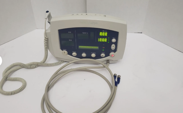 Welch Allyn 007-0104-00 Vital Signs Monitor with BP Hose and Thermometer