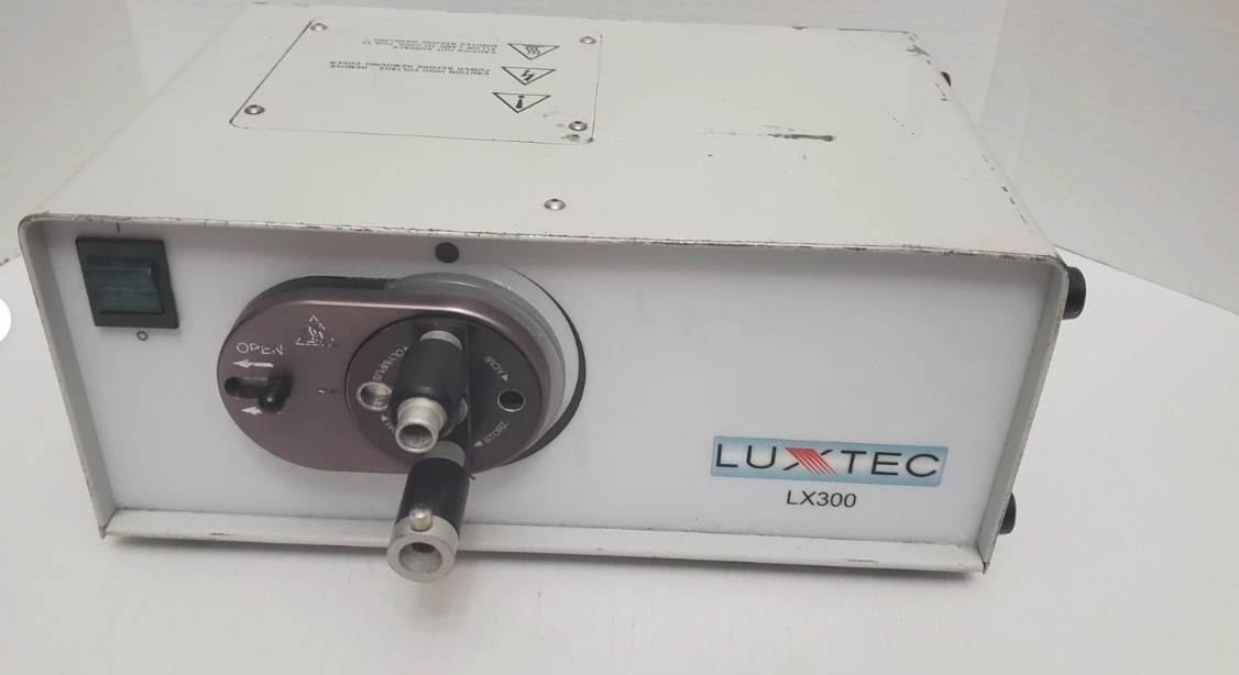 Luxtec LX300 Xenon Fiber Optic Light