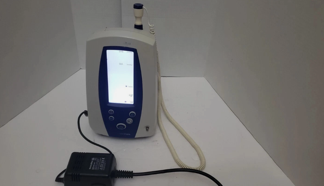 Welch Allyn Spot Vital Signs Monitor with PSU Thermometer UNIT 60