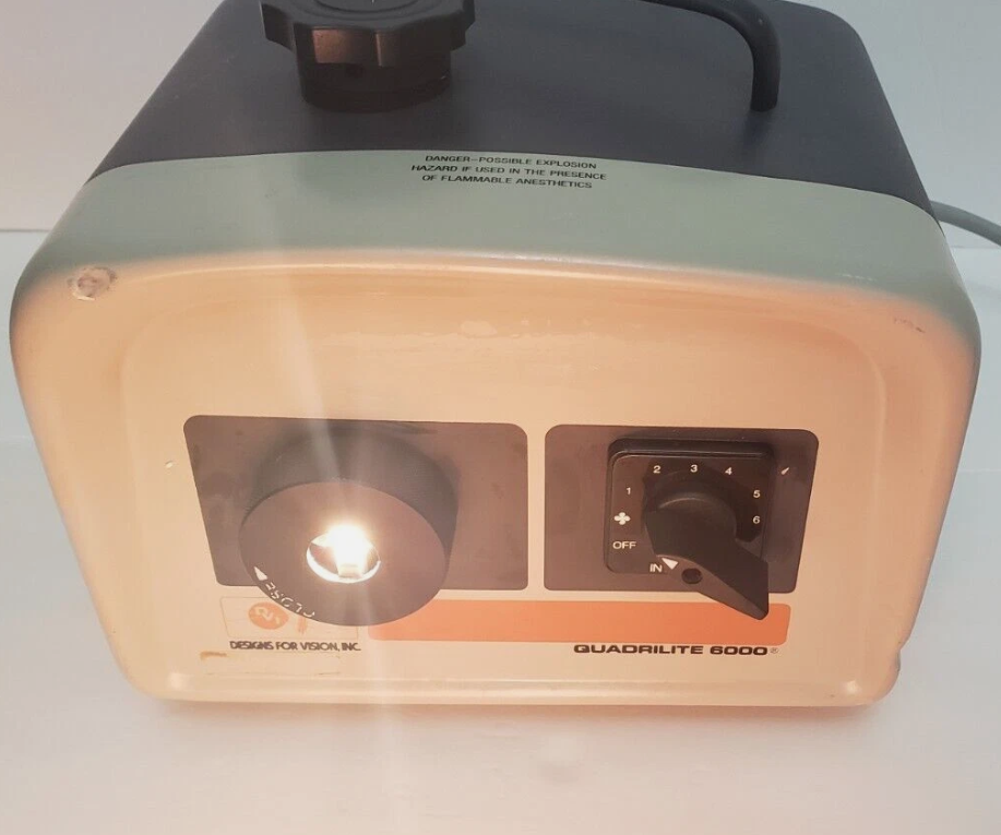 Quadrilite 6000 High Intensity Light Source