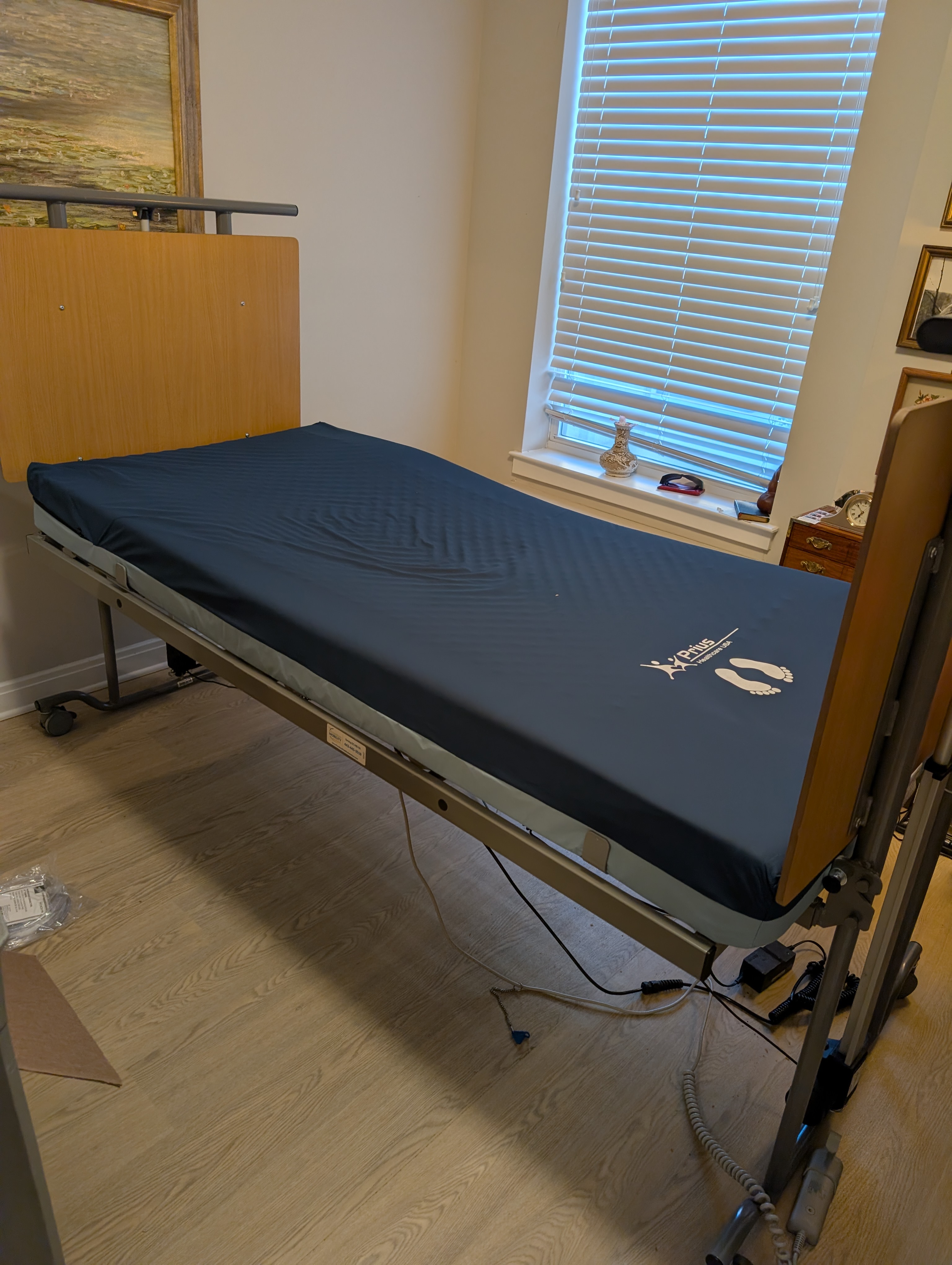 Descend Ultra-Low Hospital Bed