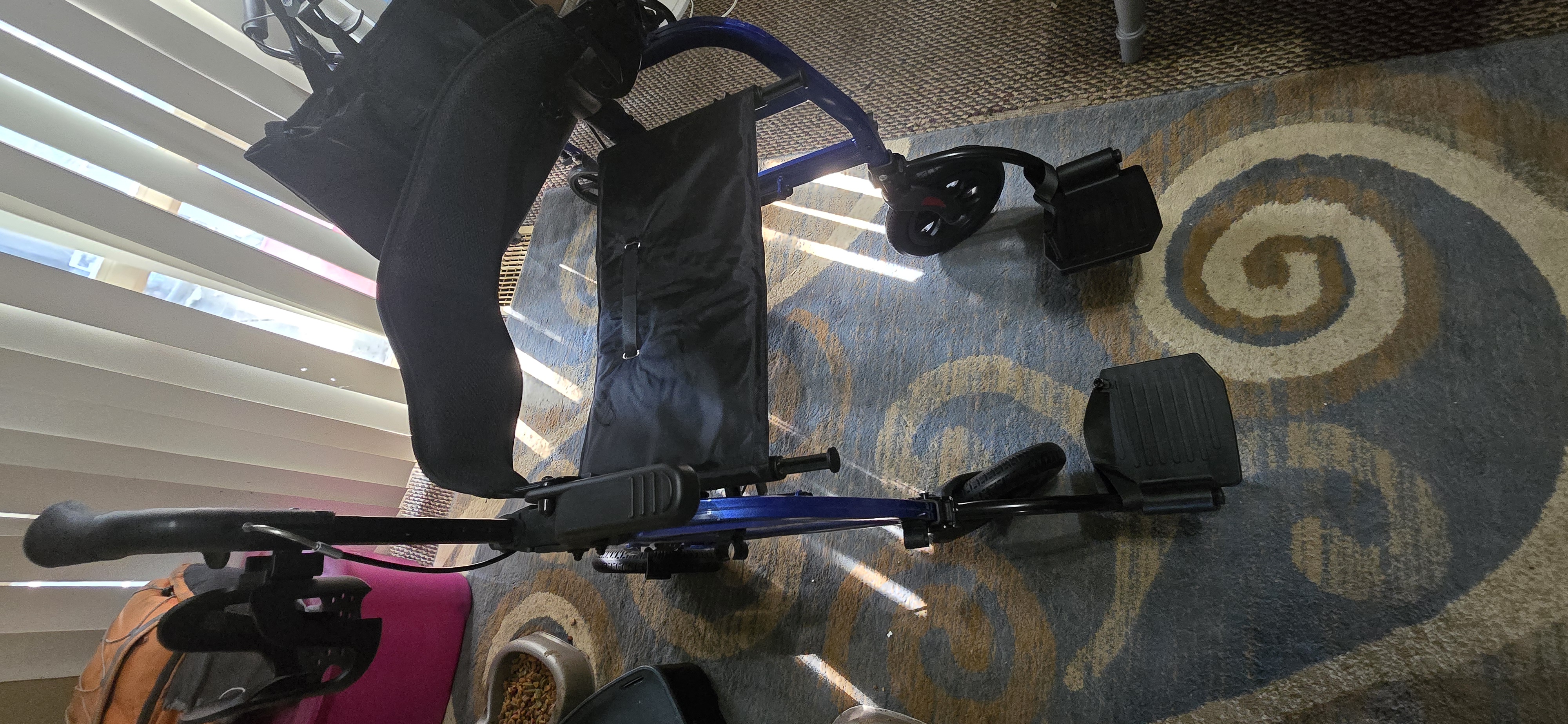 Elenker 2 in 1 rollator walker and chair