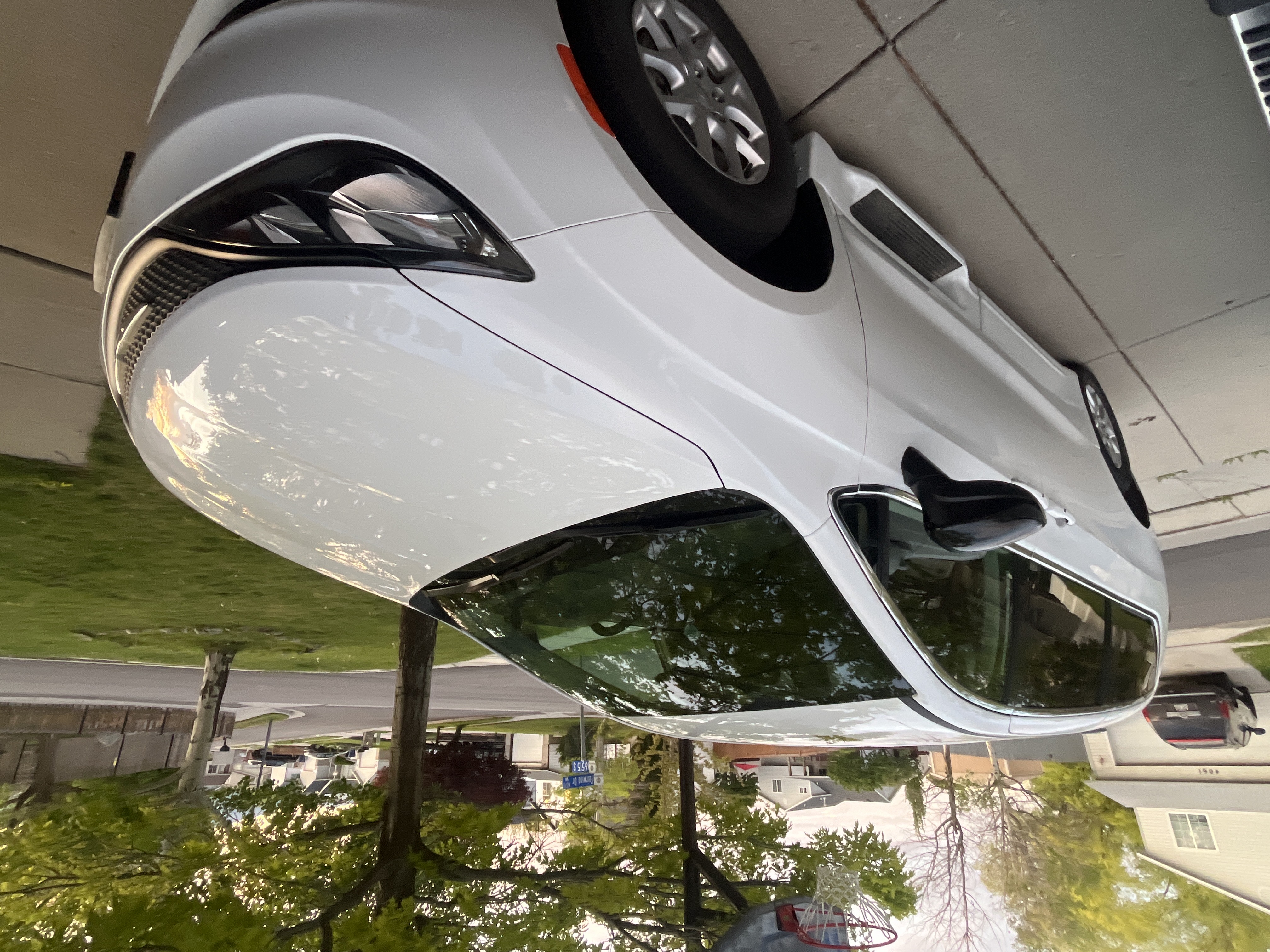 2024 Chrysler Voyager LX