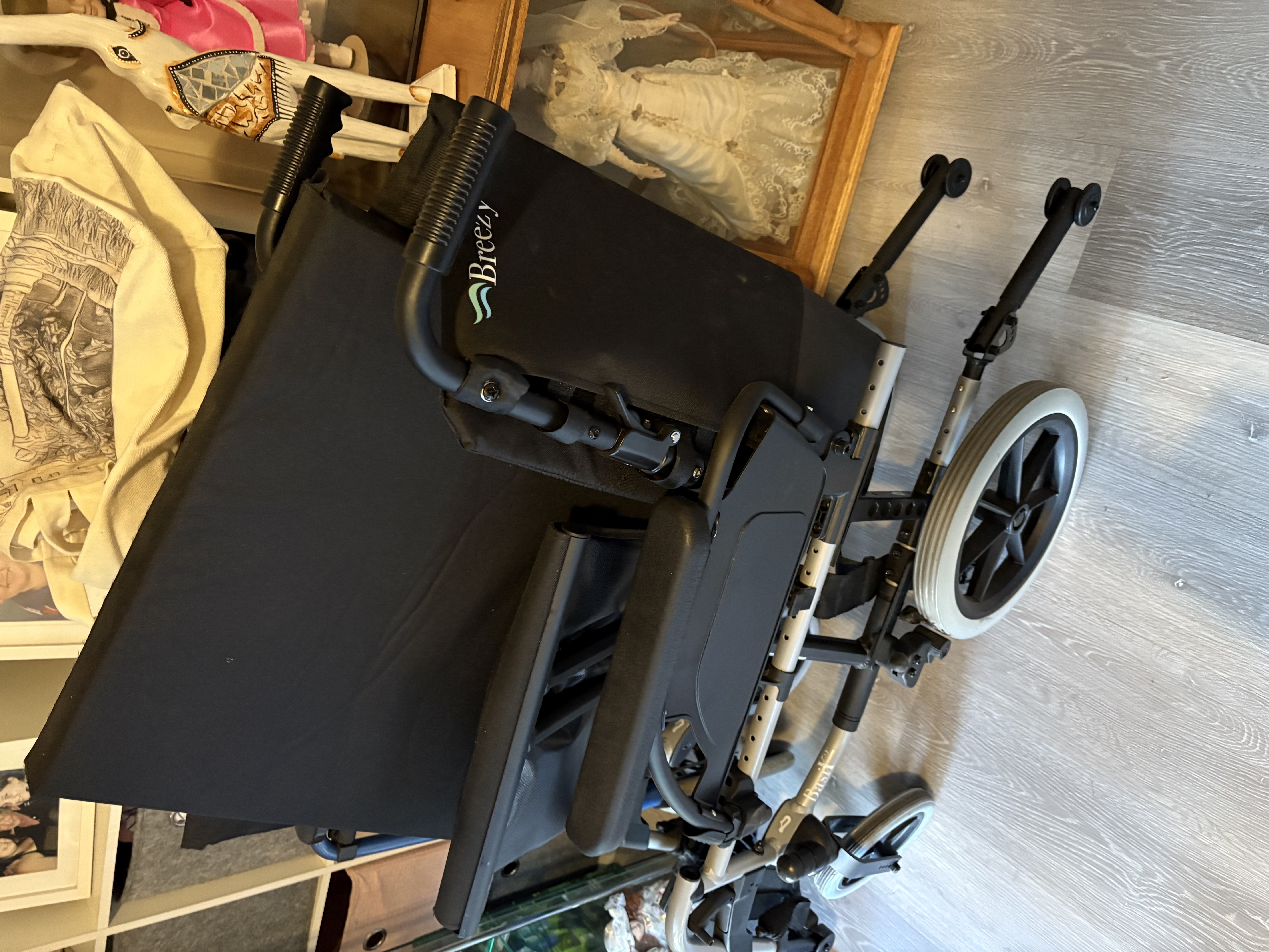 Breezy 20 inch wheelchair