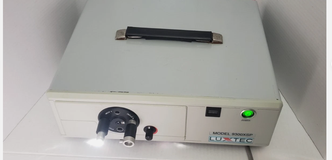 Luxtec 9300XSP Surgical Headlight System Unit F